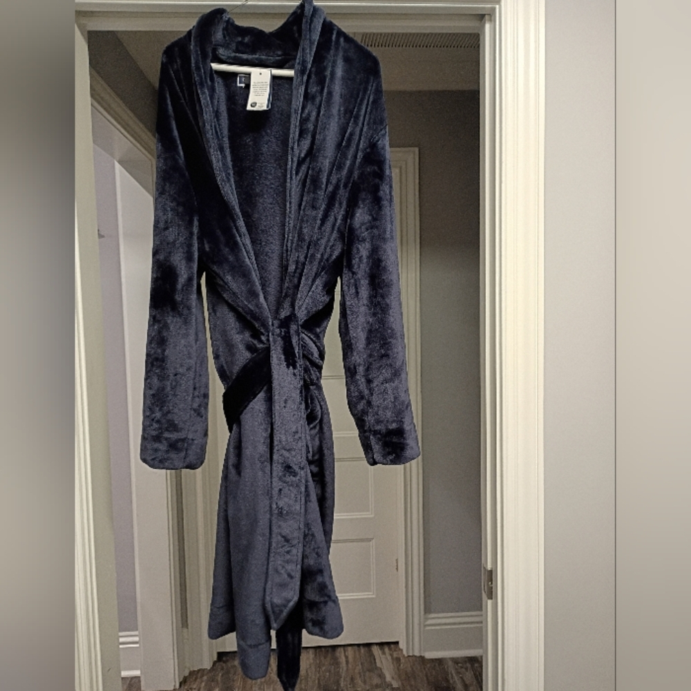 Club Room Baritone Blue Small/Medium Plush Robe New